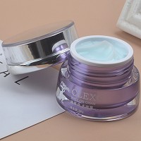 克莱氏 水吻霜50g 质地轻盈不黏腻,补水润肤,亮颜柔肤,长效保湿