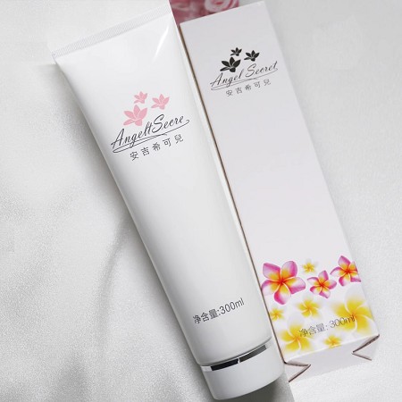安吉希可儿 美皙洗颜乳300ml 泡沫丰富,深层清洁,改善黯哑,淡化黑色素,亮白美肌