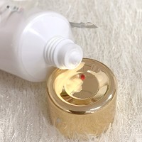 圣洁之缘 炫亮防护霜60g 防止晒伤/晒黑、改善肤色、水嫩清透不油腻