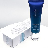 苗海棠 恒润粉底液40g 遮盖瑕疵、明亮肤色、有光泽感、不堵塞毛孔