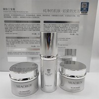苗御堂 嫩肤三宝套 混合斑家居断黑三宝(亮颜晚霜30g+皙颜日霜30g+精华液30ml)