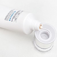 皓肤 晶钻莹透防护霜40g 隔离紫外线,调理肤色,舒缓亮白,细滑水嫩,透亮光泽