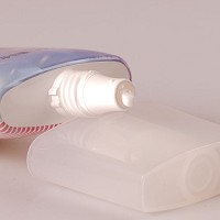 芙妍莉 丝柔隔离防晒40gSPF35,PA+++8小时防水/防汗/防晒黑/防御紫外线