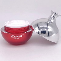 伊尔娜美 滢润玉颜霜30g 补充水分及营养,改善粗糙、干燥肌肤,收缩毛孔,恢复弹性