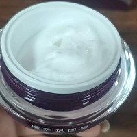 蝶妮王妃 修护巩固霜30g 质地醇润,补充养分,改善黯哑、粗糙肌肤,紧致光滑,润泽饱满