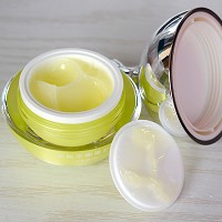 蒂曼莱儿 柔肤平衡舒缓霜30g 补充水分及养分,调节水油平衡,赋予肌肤亮丽质感