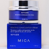 美珈豪 修护巩固霜30g 质地醇润,补充养分,改善黯哑、粗糙肌肤,紧致光滑,润泽饱满