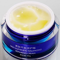 美珈豪 柔肤平衡舒缓霜30g 补充水分及养分,调节水油平衡,赋予肌肤亮丽质感