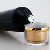 超越无限 丝柔焕肤洁面乳120g 清洁污垢及油脂,细致收敛,清爽细腻,水嫩柔润