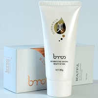 圣博蜜思 蚕丝蛋白洁肤乳60g 泡沫细腻、清洁毛孔及污垢、收敛毛孔、滋润饱满、水润不紧崩