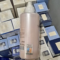圣洁之缘 盈润洁颜乳400ml 去除污垢、改善肌肤粗糙、柔软舒适、清澈洁净