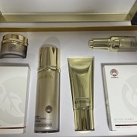 苗氏魔斑 雪漾痘宁无暇套5件套 深层净化肌肤,改善痘痘、暗疮、粉刺,愈合伤口,收...