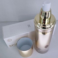 苗氏魔斑 雪漾透润保湿柔肤水110ml 迅速渗透,软化角质,补水锁水,收紧毛孔,保湿白美,丝润光滑