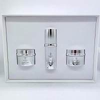 苗海棠 嫩肤三宝套 混合斑家居断黑三宝(亮颜晚霜30g+皙颜日霜30g+精华液30ml)